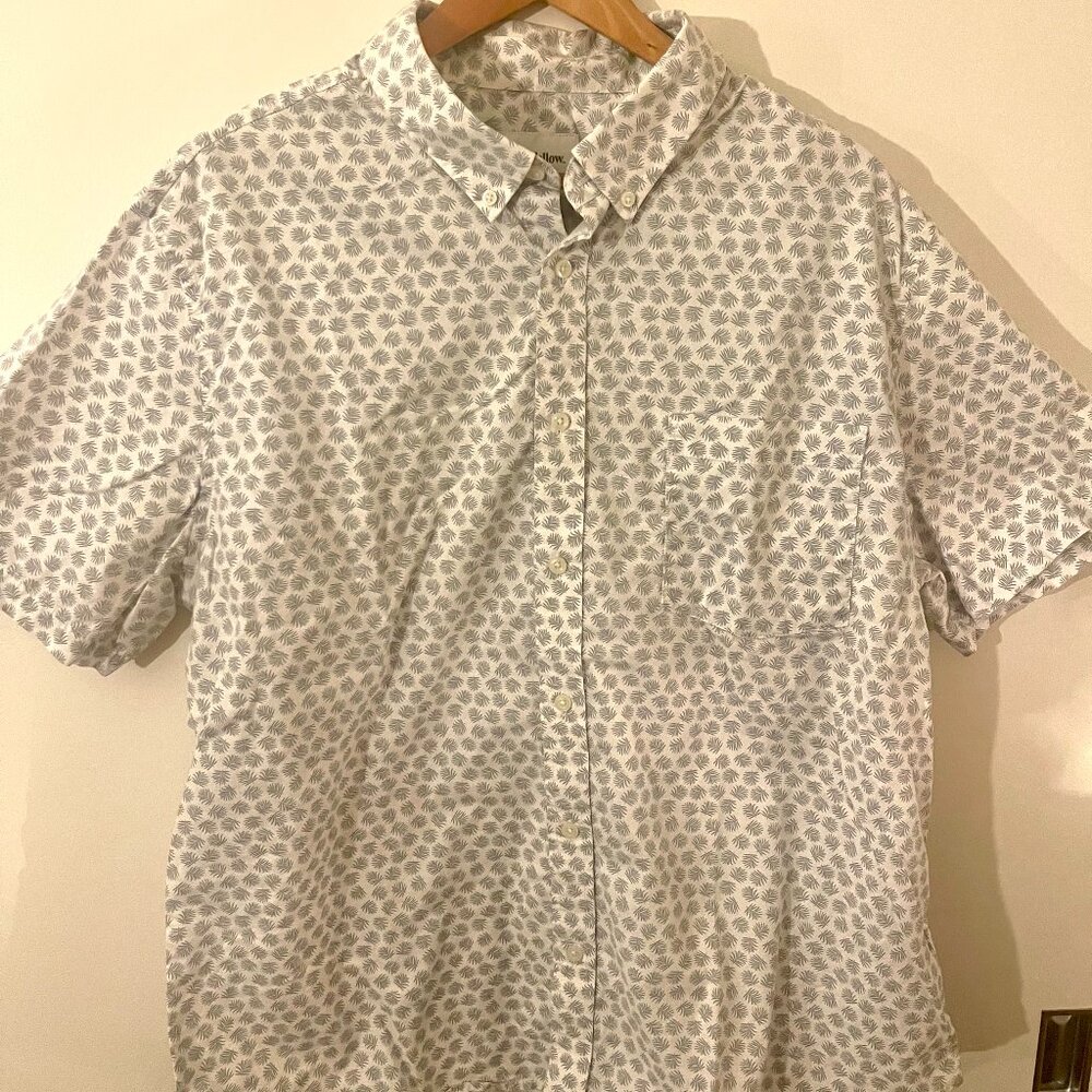 Goodfellow & Co XL Short Sleeve Button Up